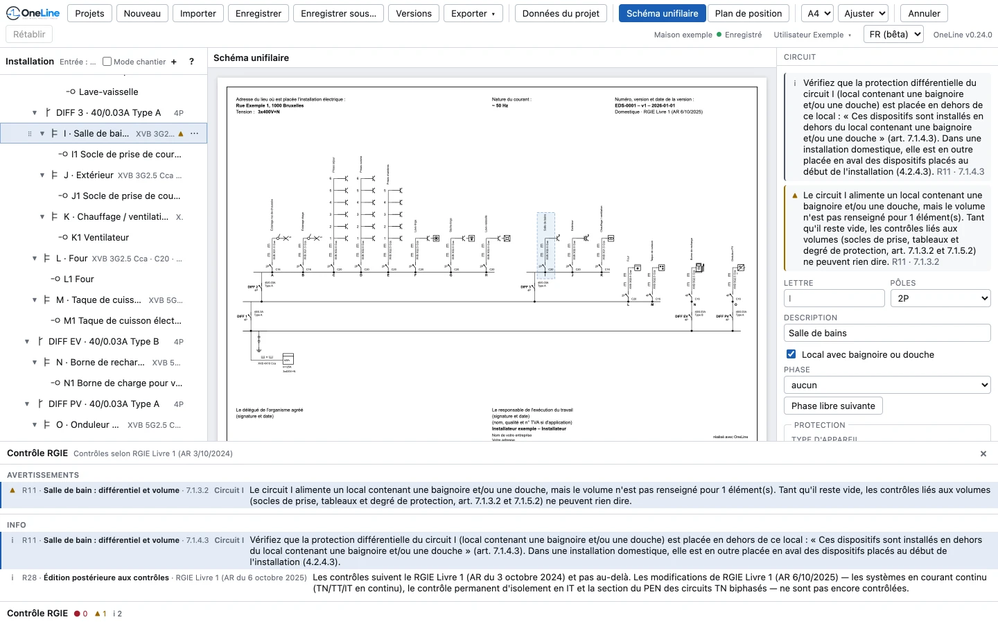 L’éditeur avec le panneau Contrôle RGIE ouvert en bas : constats groupés par gravité, avec code de règle, titre, article, circuit et explication ; le constat sélectionné met en évidence le circuit concerné dans l’arborescence et sur le schéma.